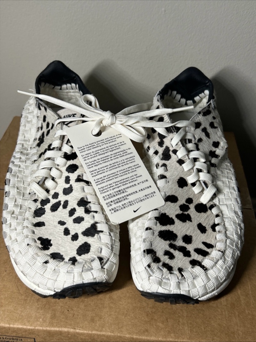 NEW Nike Air Footscape Woven PRM - Black White Cow / Sail And Black Design Shoes
